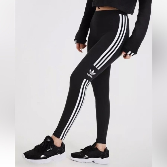 Adidas Trefoil 3 Stripe Logo Black & White Mid Rise Leggings NWT Size Small - Picture 1 of 13